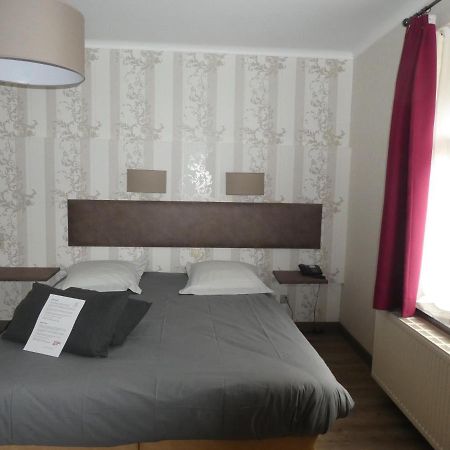 Hotel Des Roches Cugnon Kültér fotó