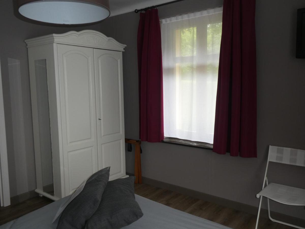 Hotel Des Roches Cugnon Kültér fotó